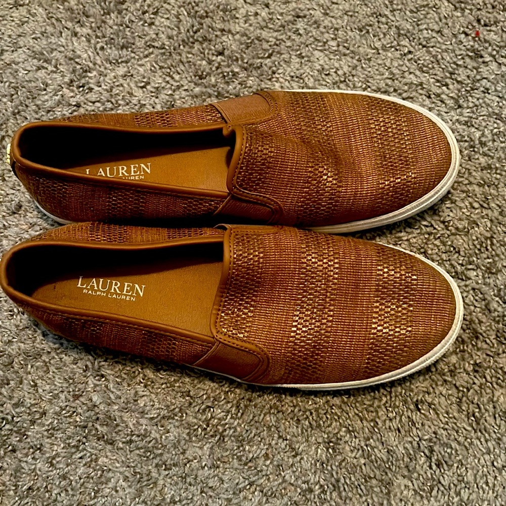 selling lauren ralph lauren shoes brown size 9.5